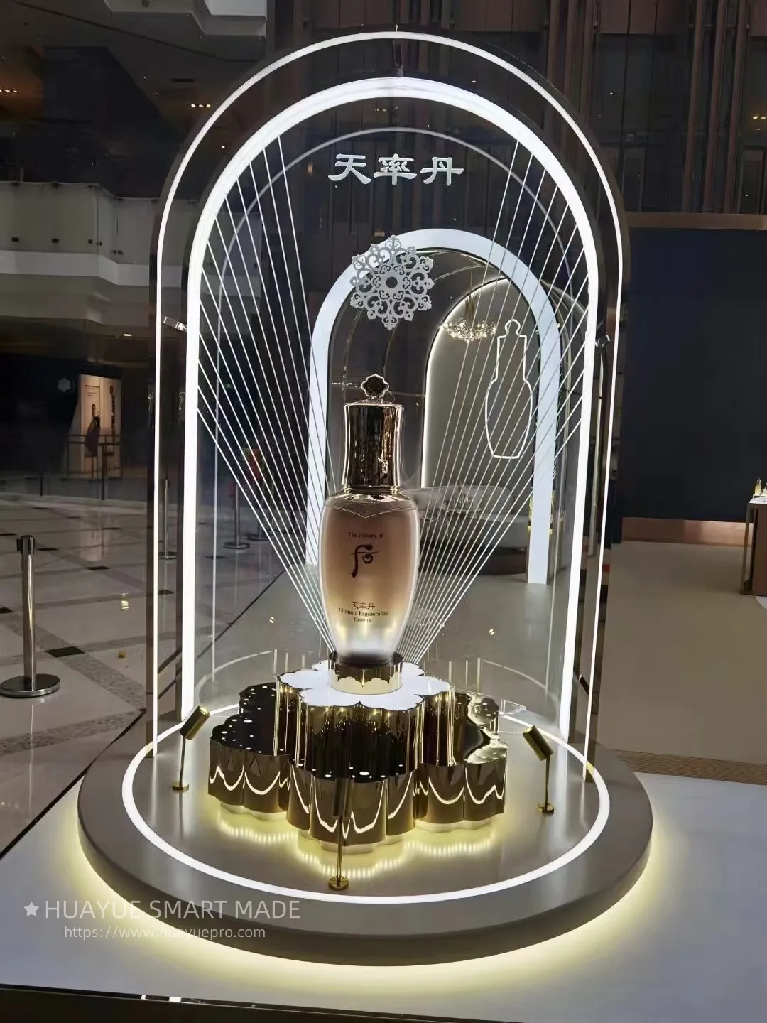 High-end customized display props for the cosmetics industry