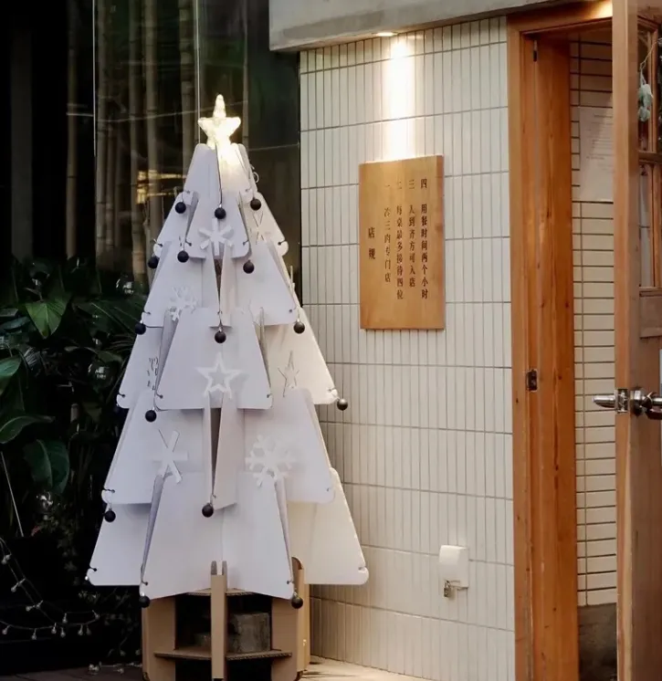 New Creative Christmas Tree Standing Display Decor Art Crafts Corrugated Paper Antique Christmas Tree Cardboard Displays