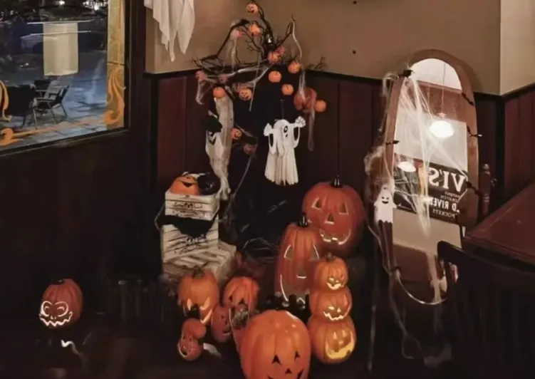 Halloween Pumpkin Theme Decoration Shopping Mall bar Atmosphere Layout Photo Props Indoor and Outdoor Hollow Luminous Ornaments