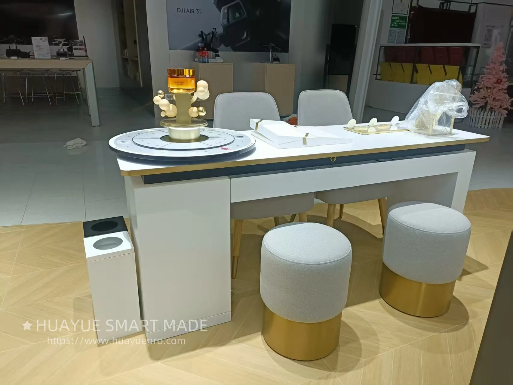 L'Oreal store design and installation