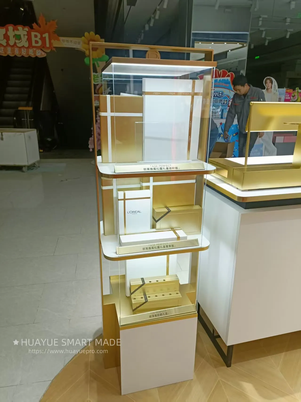 L'Oreal store design and installation