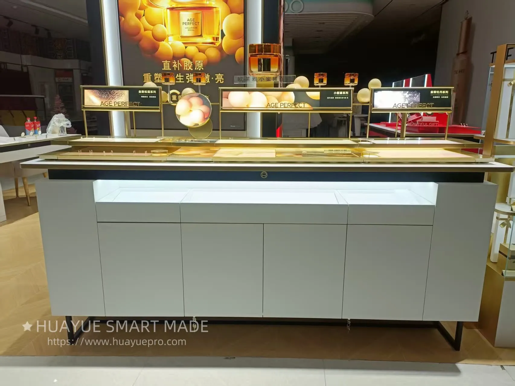 L'Oreal store design and installation