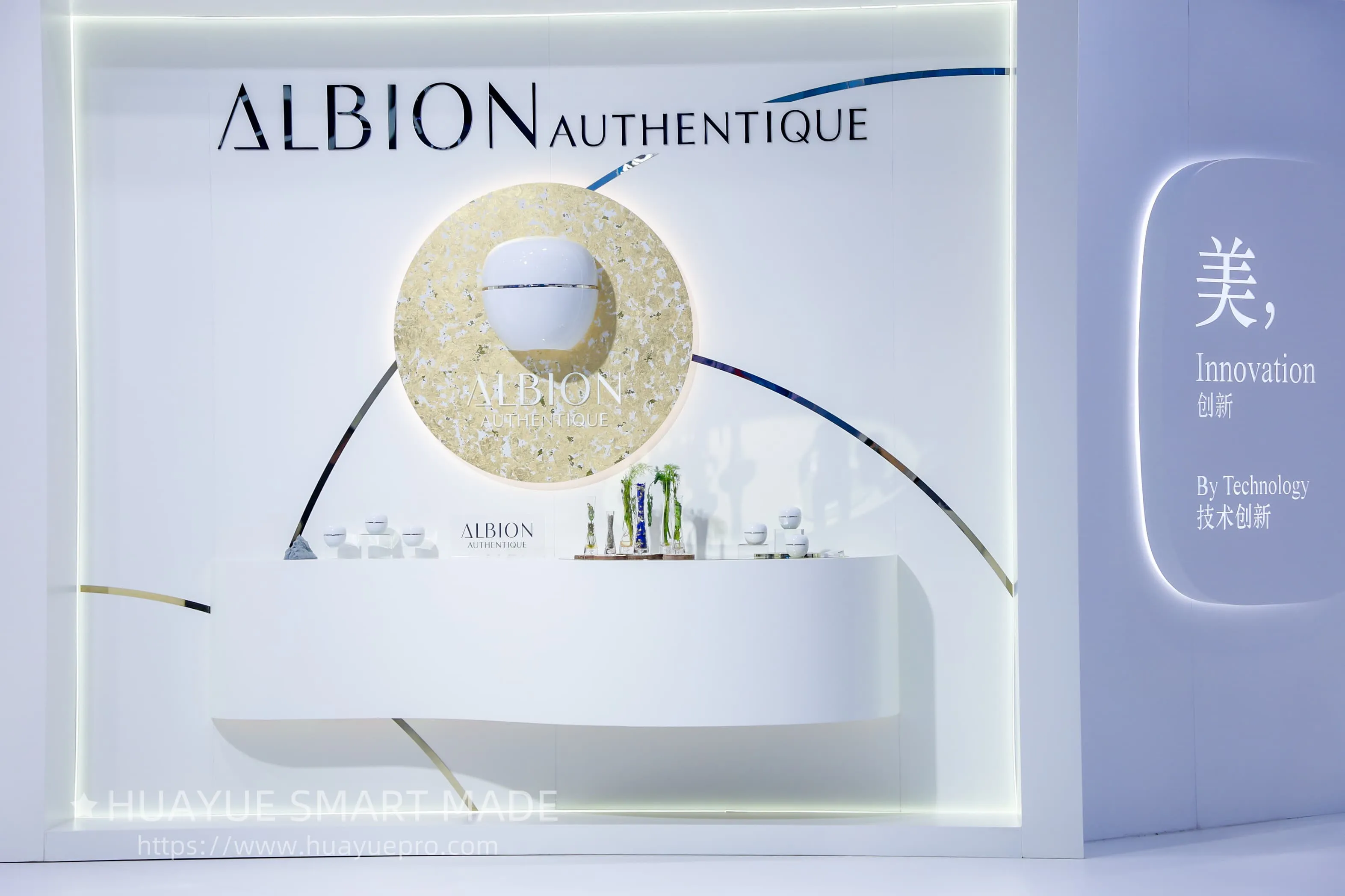 Huayue smart made Designs a for ALBION’s Flagship Store